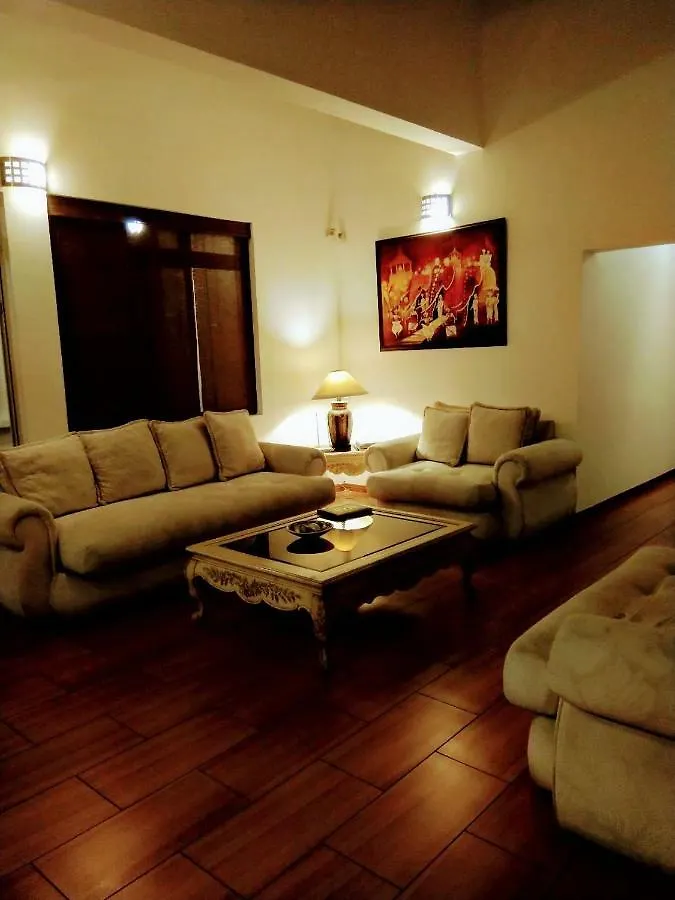 36 Bed & Breakfast Kandy 0*,