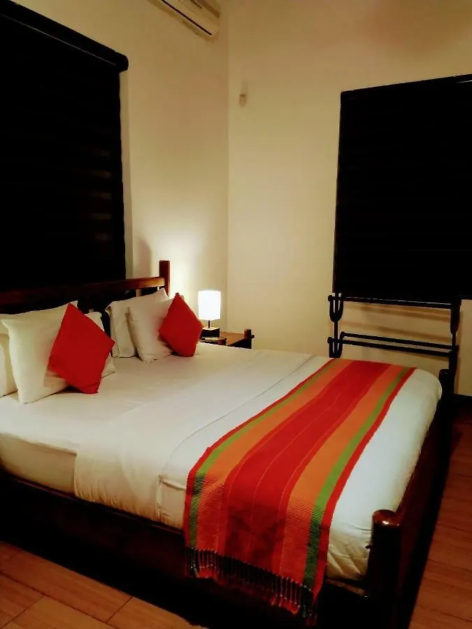 36 Bed & Breakfast Kandy